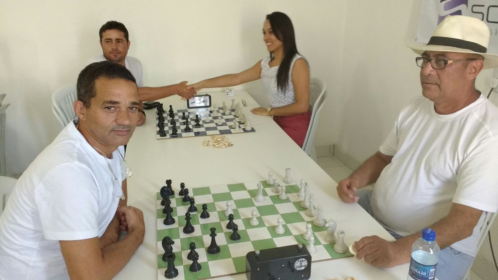 Deive Pacheco vence o I Torneio Temático do Clube de Xadrez